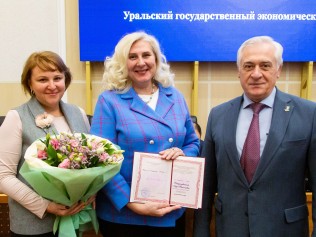 Научные степени и преданность делу