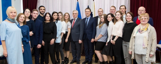 Студентам УрГЭУ вручили сертификаты Банковской школы ВТБ