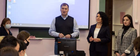 Сотрудничество УрГЭУ и уральской таможни выходит на новый уровень