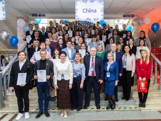 Знатоки экономики и финансов